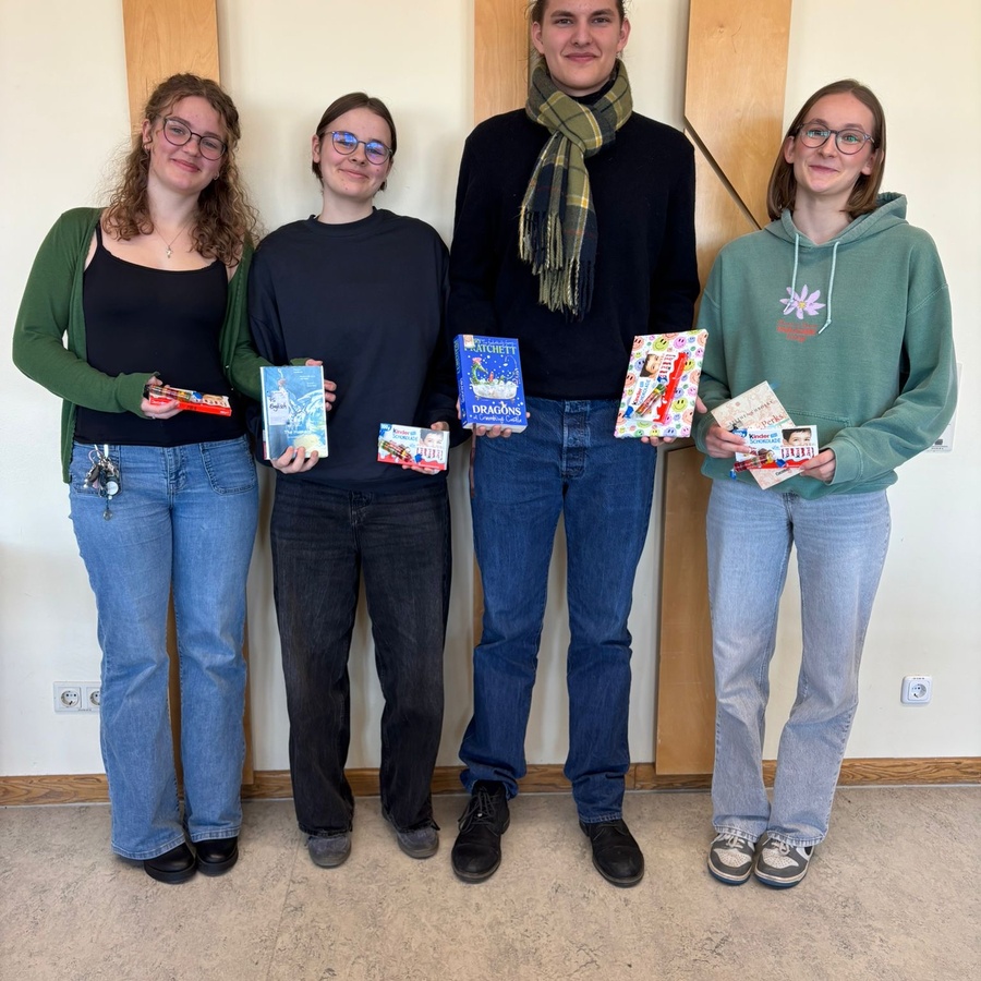 Titelbild: English Reading Competition